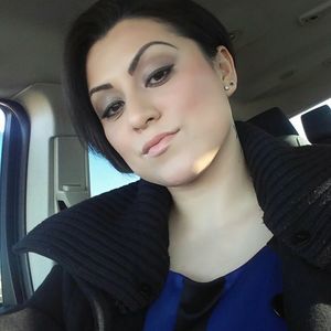 Meet your Posher, Nuvia